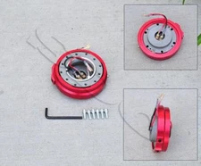 UNIVERSAL RACING THIN SHORT SLIM STEERING WHEEL QUICK RELEASE RED ADAPTER KIT