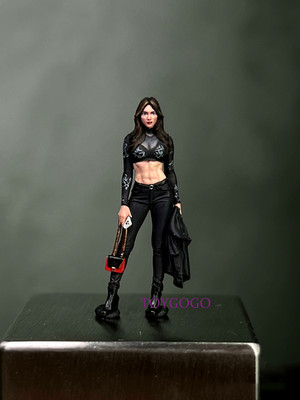1/64 Scale Cool Boss Lady  Black Leather Bodysuit Miniature Figurine