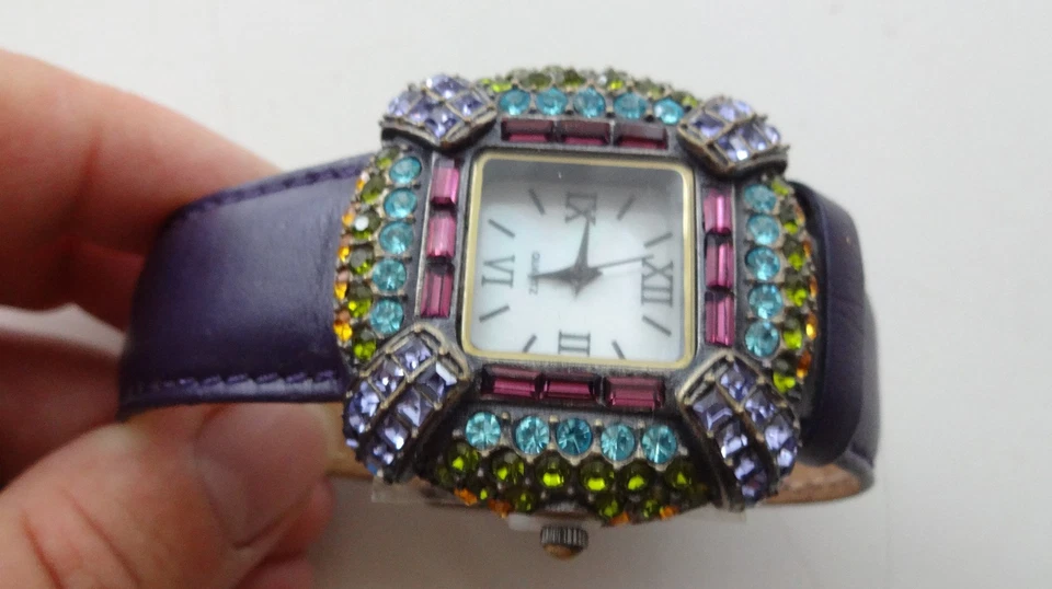 Reloj La Vintage Mujer Tono Dorado Pavé Cristales Swarovski Cuero Foto 2 de 4