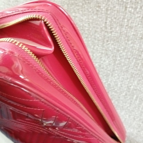 Ted Baker Quilted Patent Leather Shoulder Bag Raspberry Red Expandable 13x10x2 - Picture 15 of 21