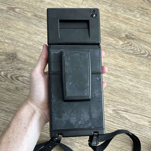 Vintage Polaroid SLR 680 SE Instant Camera Works But Read* - Picture 10 of 12