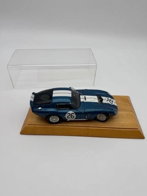 Exoto Cobra Daytona Coupe #26 Racing Legends Diecast 1:18 Scale Blue & White RAR - Image 2 of 4