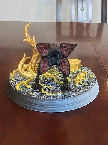 AWESOME DART THE DEMOGORGON. STRANGER THINGS SEASON 4. LOOK!