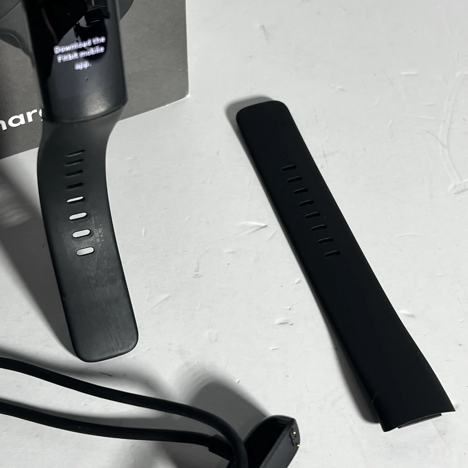 FITBIT CHARGE 6 Fitness Tracker Black Preowned Works Perfectly Model GA05183NA
Opens in a new window