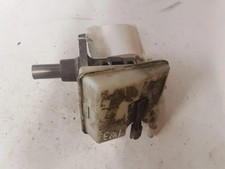 Maître-cylindre de frein Peugeot 3008