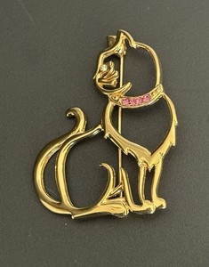 Vintage JJ Jonette Cat Outline Brooch Pin Gold Tone Pink Rhinestone Collar 2" 