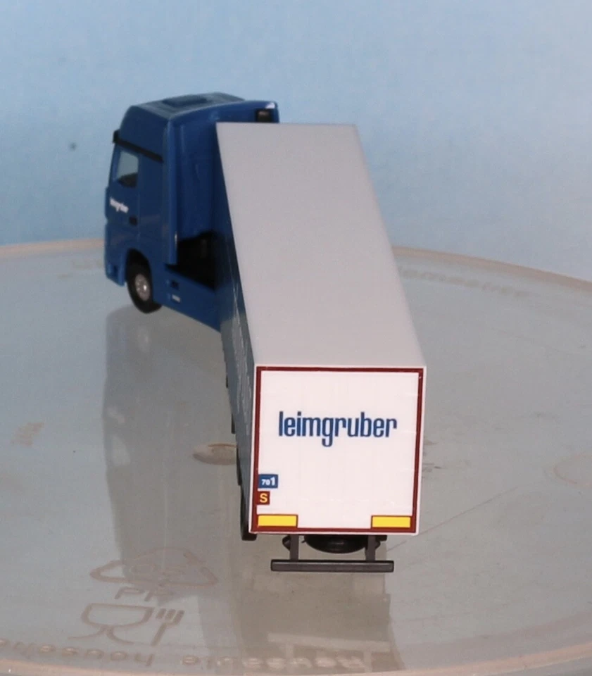 Herpa 066785, Spur N, MB Actros Gardinenplanen Sattelzug Leimgruber - Bild 4 von 4