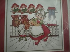 VTG Hugs Stitches 3003 Christmas Counted Cross Stitch Kit Mrs Claus  Kitty NIP