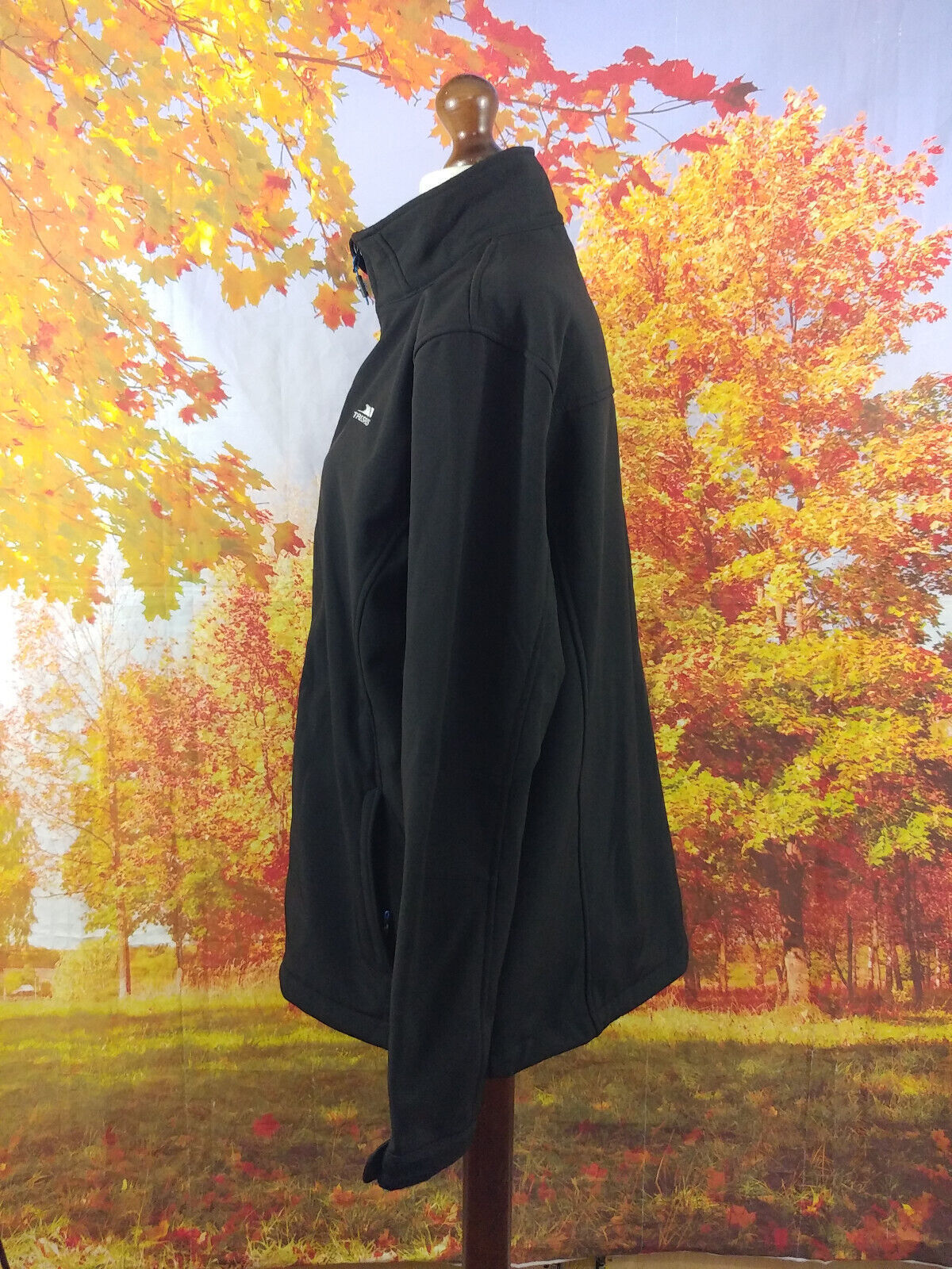 Trespass Softshell black lightweight polyester Ja… - image 3