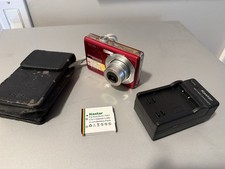 Kodak EasyShare MD863 8.2MP Digital Camera  2 Batteries Charger Case TESTED