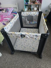 Graco Play Yard - Black (9G07CVL)
