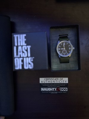 The Last of Us   Joel s Watch Limited Edition #711/1000 UNWORN   Complete w/ COA