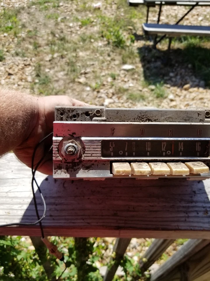 1958/59 Ford Custom , Fairlane, Skyliner, Ranchero, Wagon, Country Squire Radio Foto 4 de 4