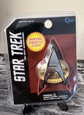 Star Trek The Next Generation 2" Metal Magnetic QMX Communicator Badge