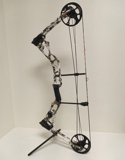 Mission Hype DT Archery Compound Bow RH 15 70# 19 30" youth Range Switch Maniac