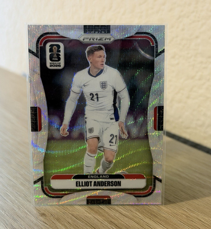 Panini Prizm FIFA World Cup 2026 Elliot Anderson #104 England Soccer Card