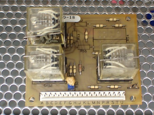 ASSY 093725 Board With (3) Relays Midtex 156-15T500 110/120V Used With Warranty - Picture 4 of 8