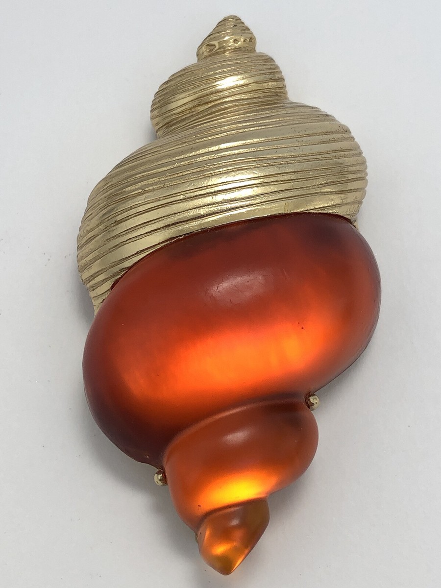 Broche Vintage Moderniste Années 1990 - Sculpture Rocher Et Coquillage - Métal Doré - Occasion