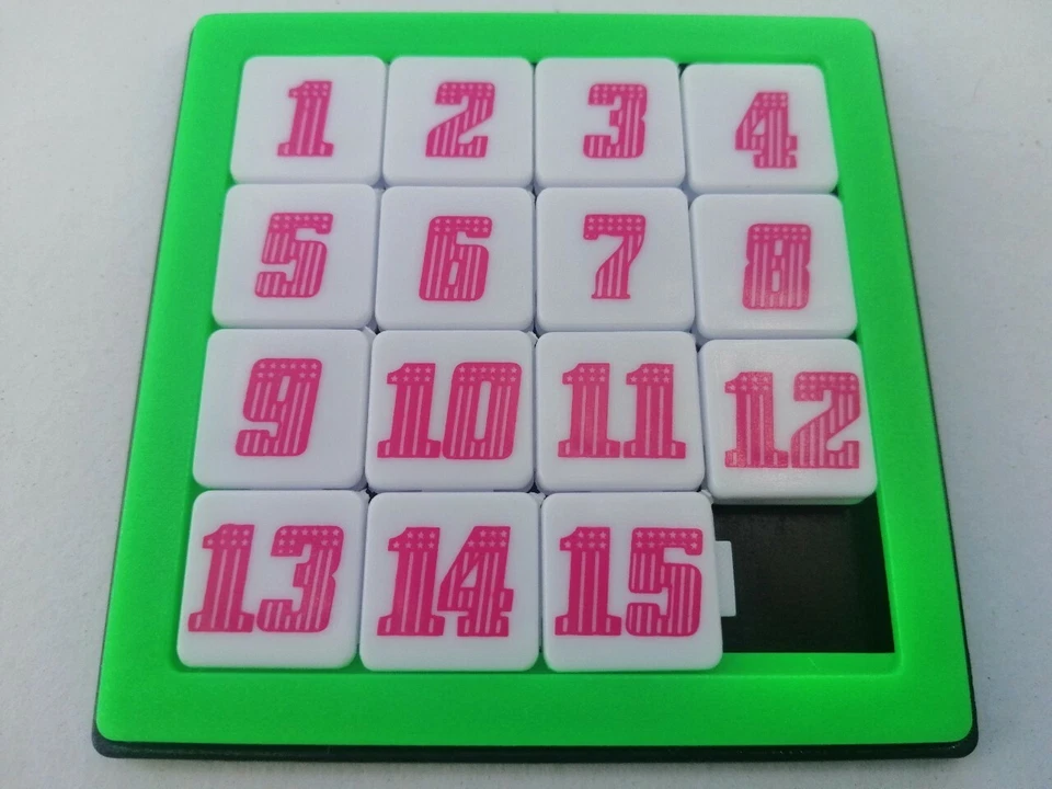 Vintage Toys Sliding Block Tile Puzzle Number 1-15 IQ Tester Brain Kids Games x4 - Image 3 of 4