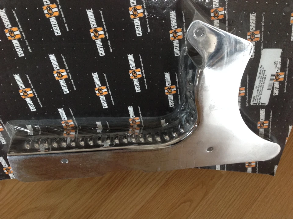 Lower Belt Guard 1993-99 Softail Chrome Louvered * Replace Harley OEM 60415-89B - Image 2 of 4