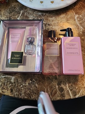 Victorias Secret Bombshell Fragrance & Lotion Set  Bundle Lot