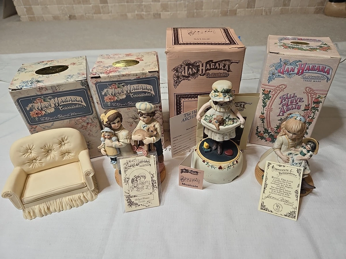 アメリカ80年代JAN・Hagaraの精巧に作られた美しい少年少女 Vintage Jan Hagara Figurines - Etsy