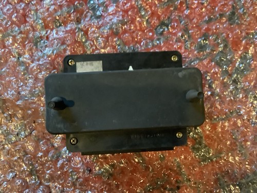 Kawasaki ZX9R C2 1999/2000 Fuse Box / Junction Box - Picture 4 of 4
