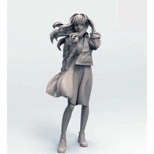 1/35 resin figures model The girl is in action unassembled unpainted