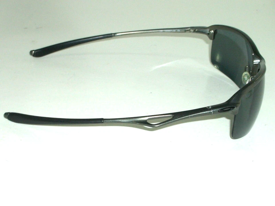 GAFAS DE SOL OAKLEY OO4071-04 126 WIRETAP 61[]14 GRIS TONO POLARIZADAS ENVOLVENTES DEPORTIVAS Foto 3 de 4