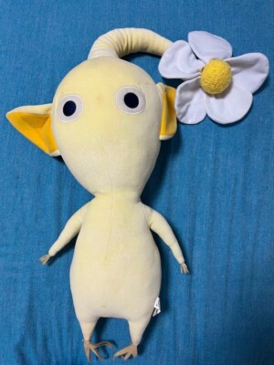 Pikmin Large Size Plush Body Pillow Set of 3 Retro 2001 Multicolor