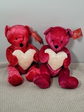 RUSS BERRIE KISSES PINK VALENTINE HEART TEDDY BEARS PLUSH ANIMALS 10" LOT Of 2