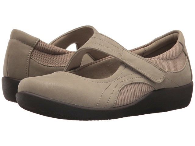 clarks sillian bella sand
