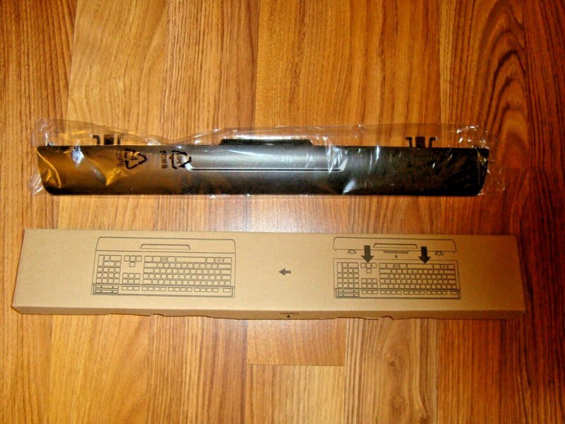 BLACK COMPUTER KEYBOARD WRIST REST NEW IN BOX APPROX 17" LONG