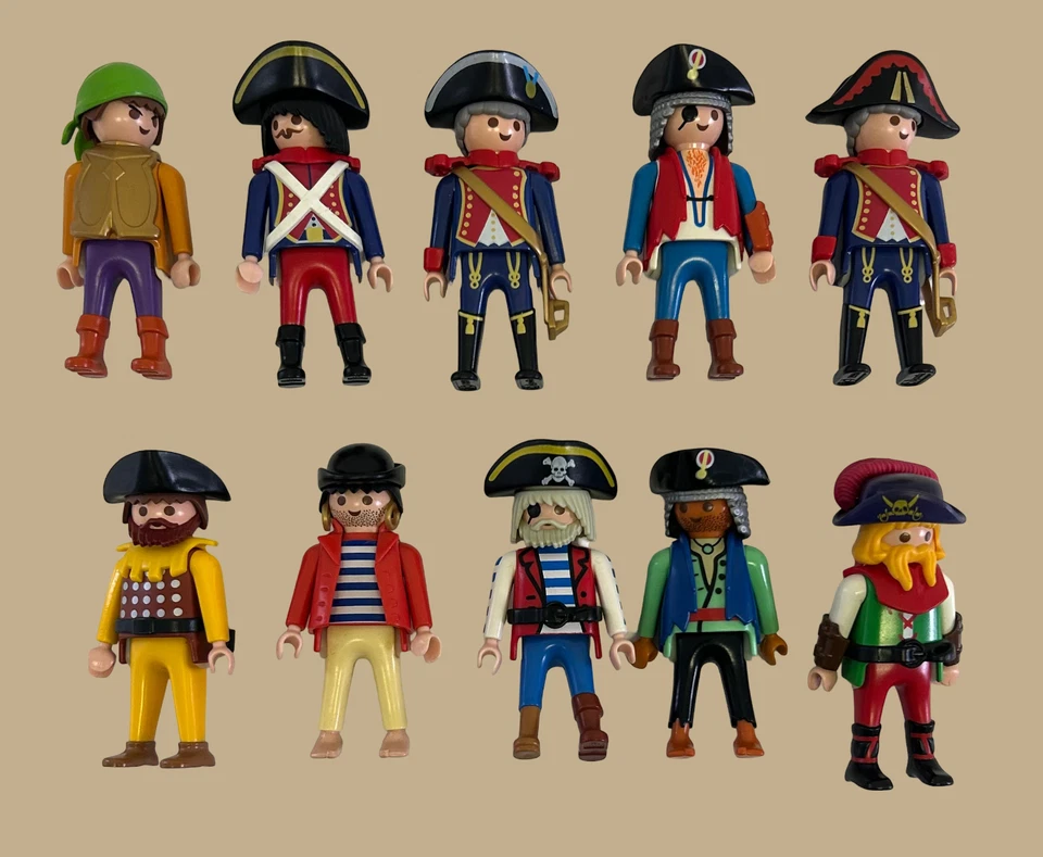 Playmobil Pirates Collection – Complete Playset- Pirate Ship, Cove, Figures - Image 4 of 4