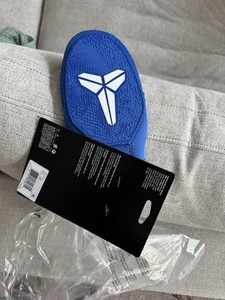 Nike x kobe sliding mitt size L