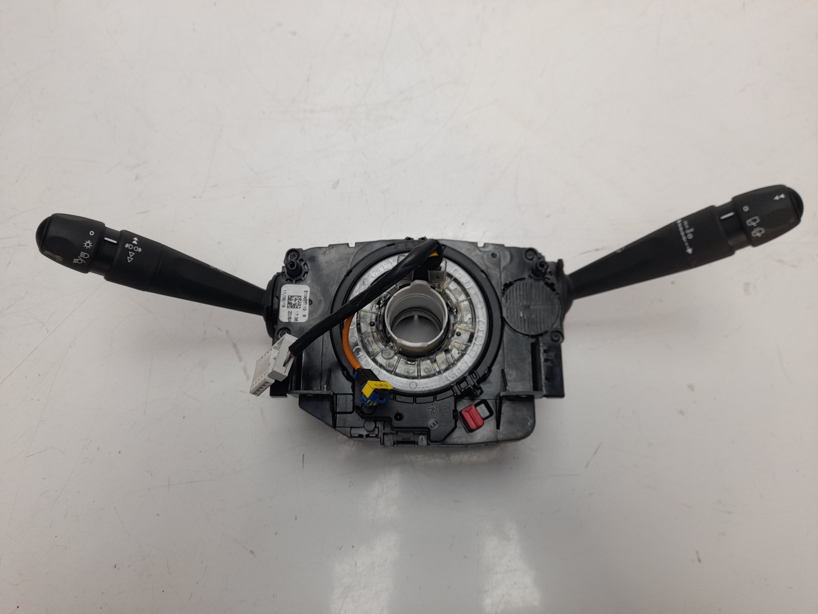 98046105ZD MULTIFUNCTION SWITCH / 1062652 FOR PEUGEOT 208 STYLE