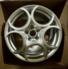 Cerchio Cerchione in lega originale 7.5J x 18'' per Alfa Romeo Giulietta