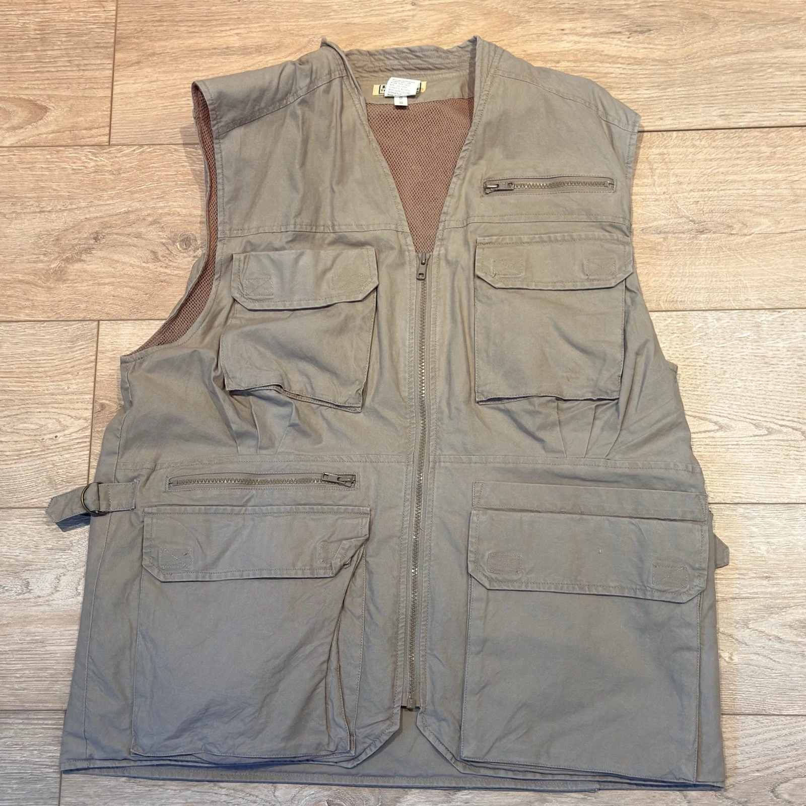 L.L. Bean Men’s L Cargo Pocket Tropic Weights Vest Fishing Safari Camera