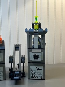 Lego - Studios - Scary Laboratory #1382 (w/Instructions + CD) COMPLETE!