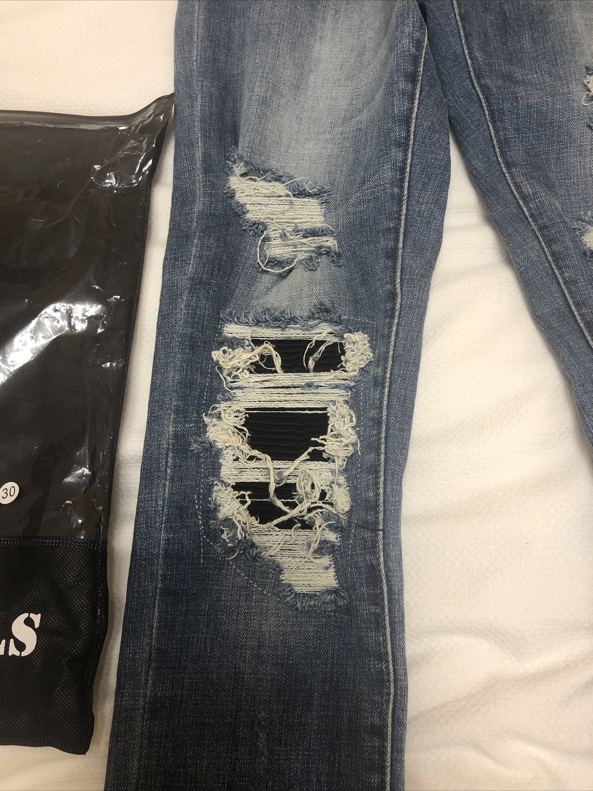Picture 2 of 5
