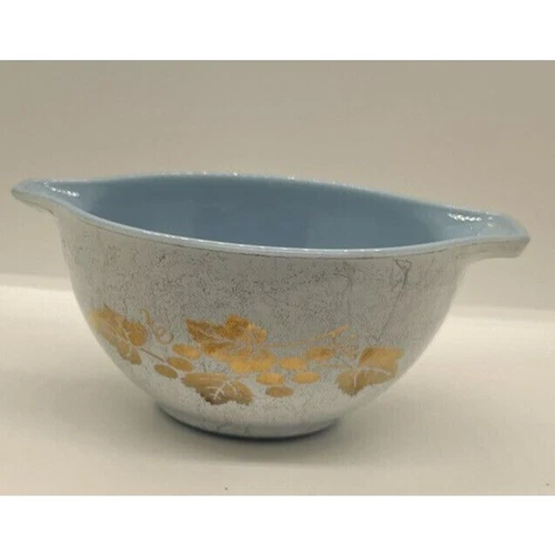 Pyrex Golden Grapes Bowl 441 Delphite Blue 1.5 Pint Promotional Cinderella 1960