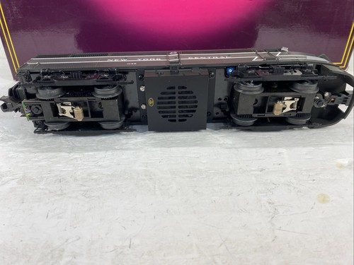 MTH 20-2333-1 New York Central Scale FA-2 ABA Diesel Set With Proto-Sound 2.0 - Picture 5 of 11