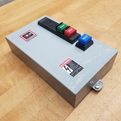 Cutler-Hammer ECN05A1CAA Face Plate, 5 1/2''W x 9 3/8''T, Start/Stop/Reset Buttons