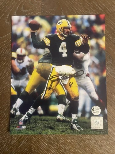 Brett Favre 8x10 autograph Hologram And COA