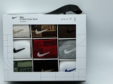 NEW 9 PAIR PACK NIKE YOUTH CREW SOCKS CUSHIONED GIFT PACK SIZE 10C-3Y
