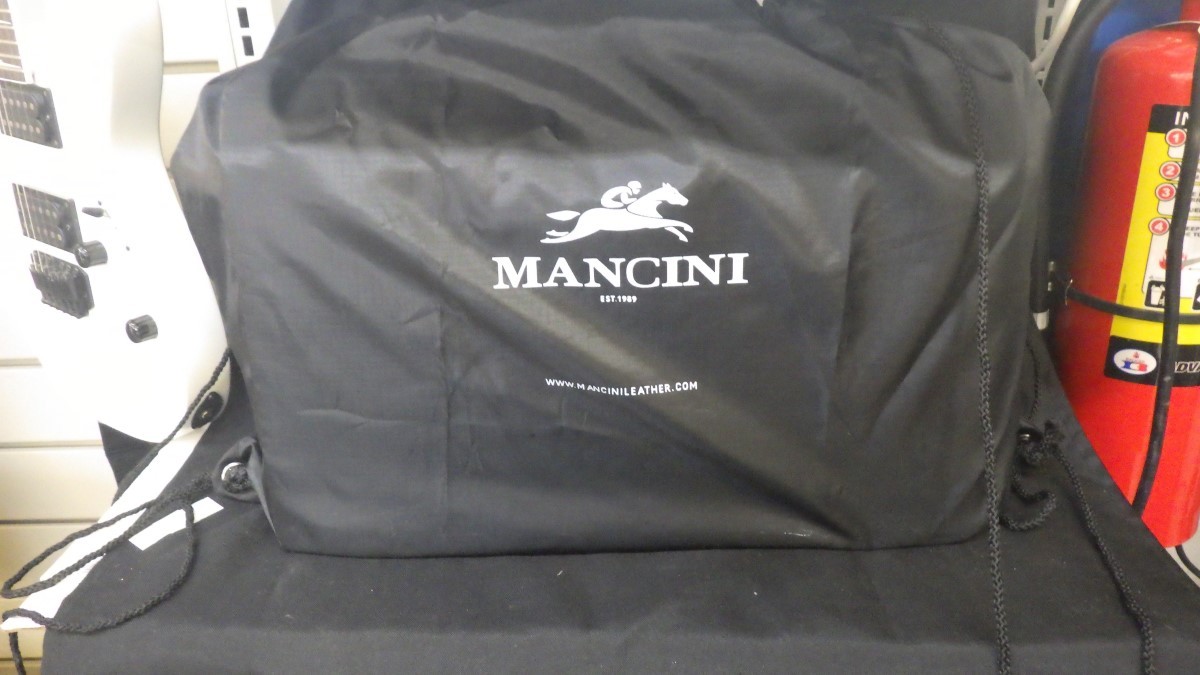 Mancini THREE COMPT. BRIEFCASE Doctor Style Product # 95859 