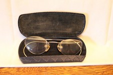 Antique 1/10 12K Gold Filled Eyeglasses in Case