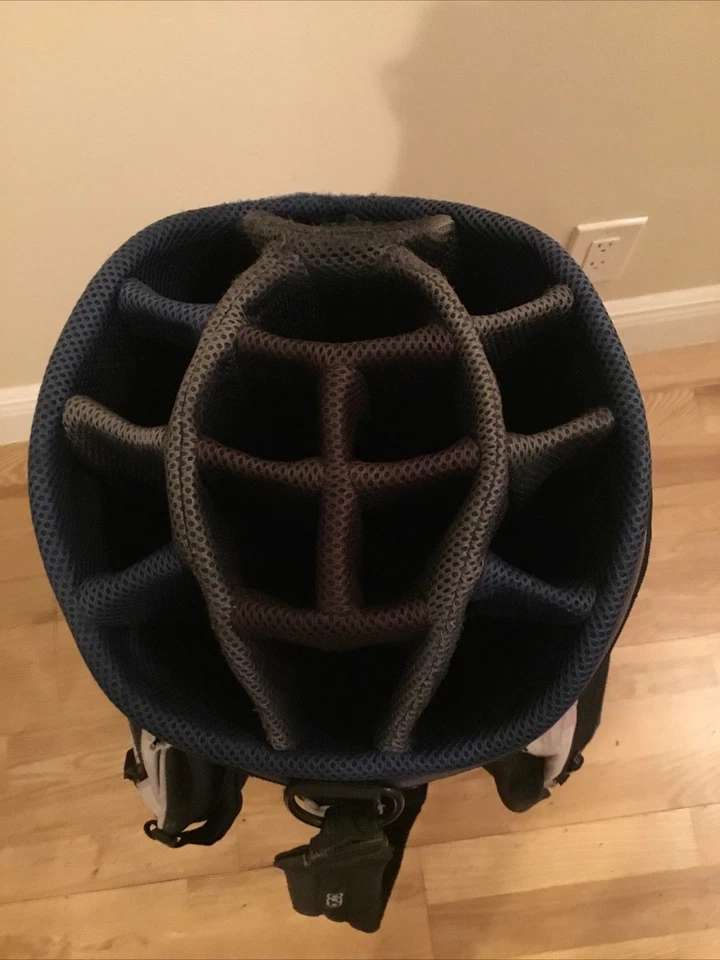 Carro de golf bolsa de golf OGIO Giza para damas con divisores de 15 vías (sin cubierta para lluvia) Foto 4 de 4