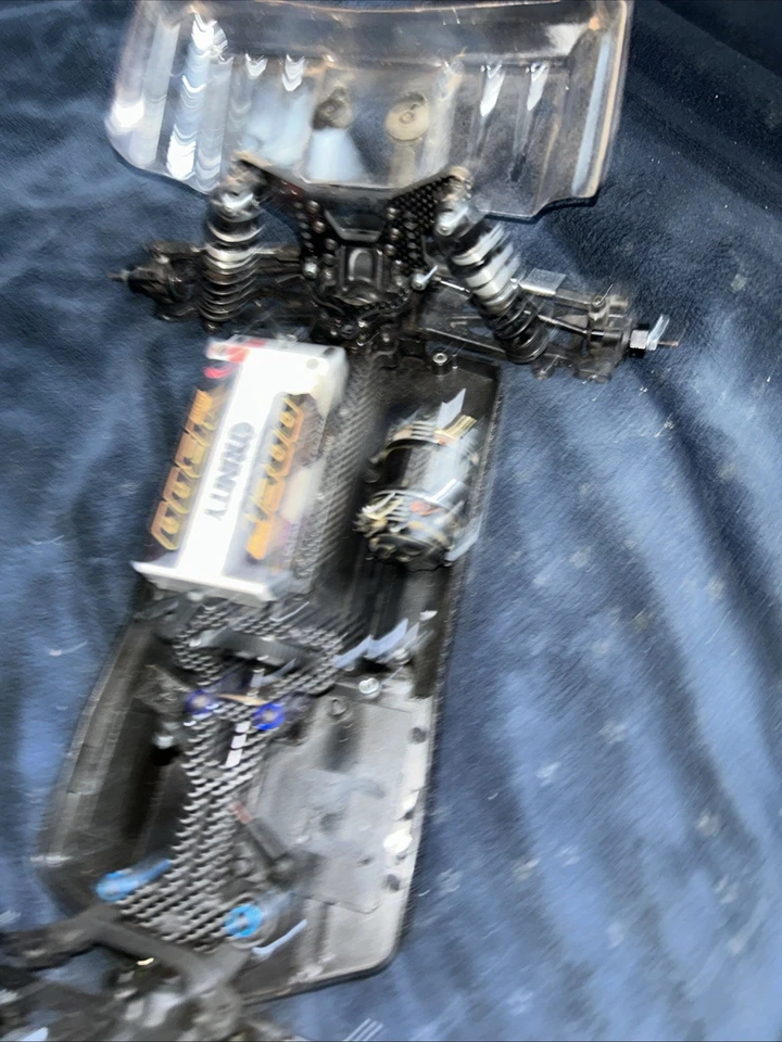 Xray XB4 2023 4WD Carpet - Image 3 of 4