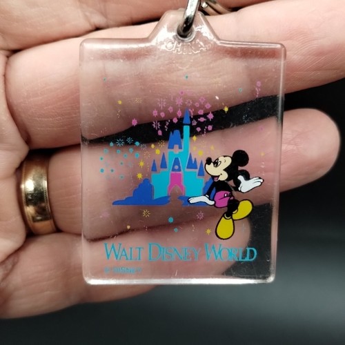 Walt Disney World Cinderella Castle Mickey Mouse Fireworks Clear Keychain - Picture 4 of 6